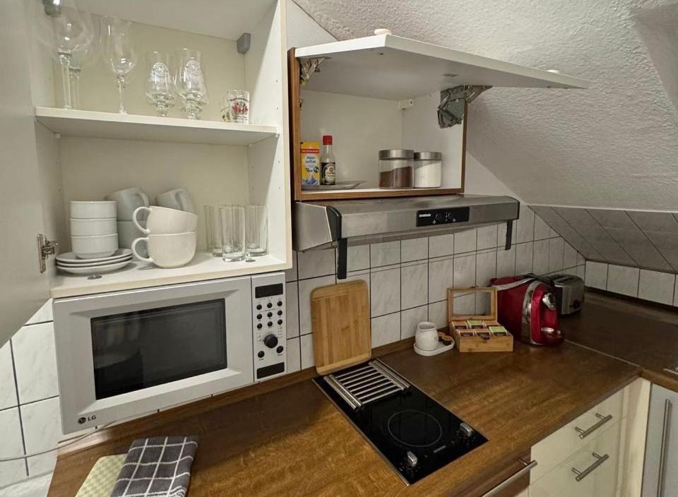 Marienhaus Apartment - Zentral, Parken, Netflix, Kontaktloses Einchecken ヴッパータール エクステリア 写真